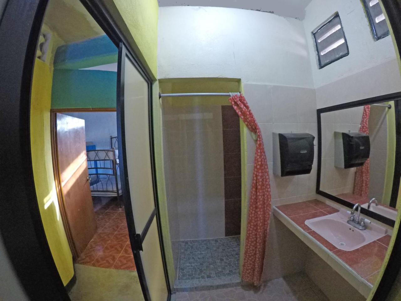 פלאייה דל כרמן Hostel Playa מראה חיצוני תמונה